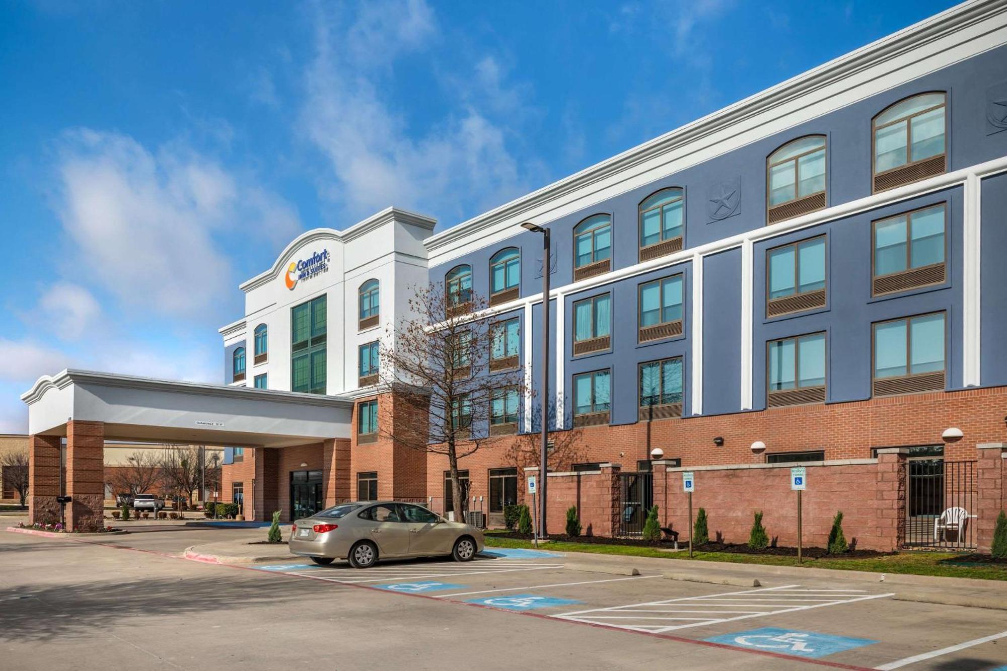 Comfort Inn & Suites Frisco East - Mckinney Экстерьер фото