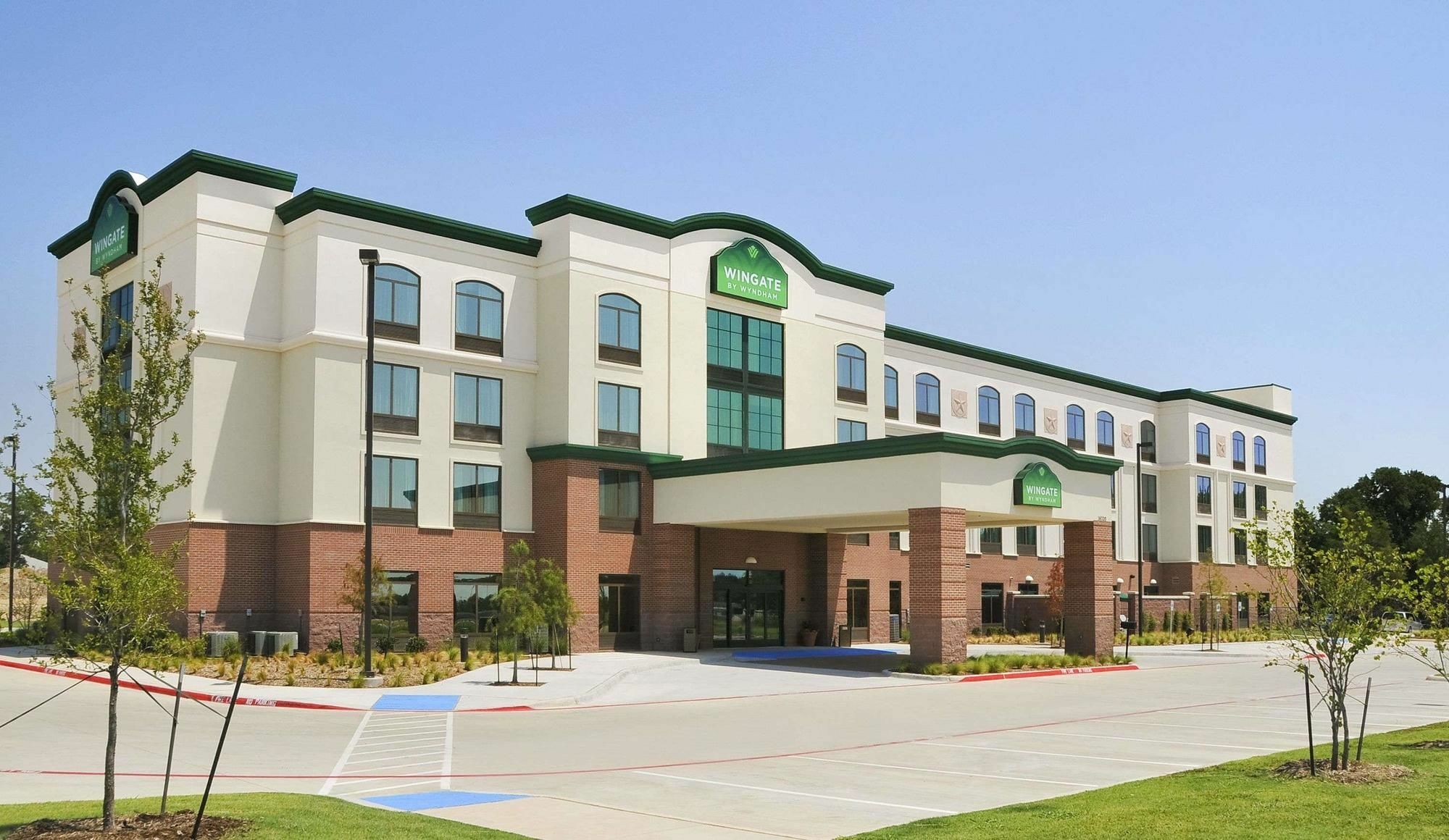 Comfort Inn & Suites Frisco East - Mckinney Экстерьер фото